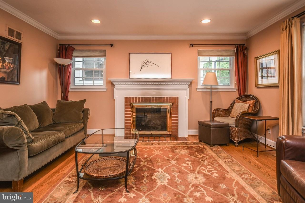 8804 Walnut Hill Rd - Photo 4 of 50