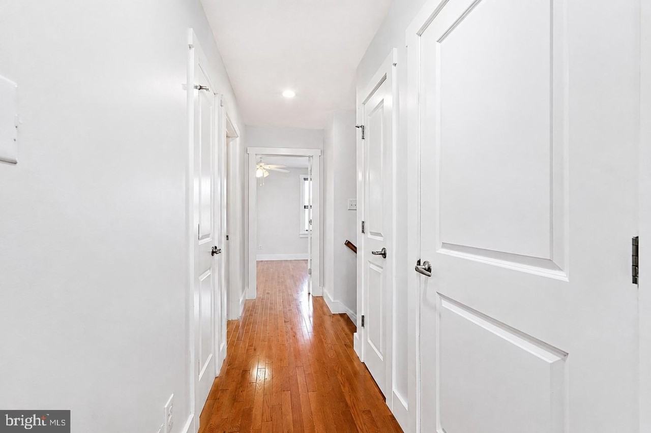 457 S 6th St - Photo 6 of 17