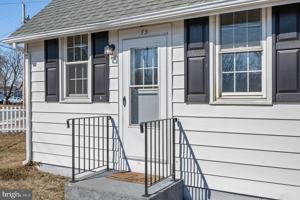 featured image of 75 S Washington Dr