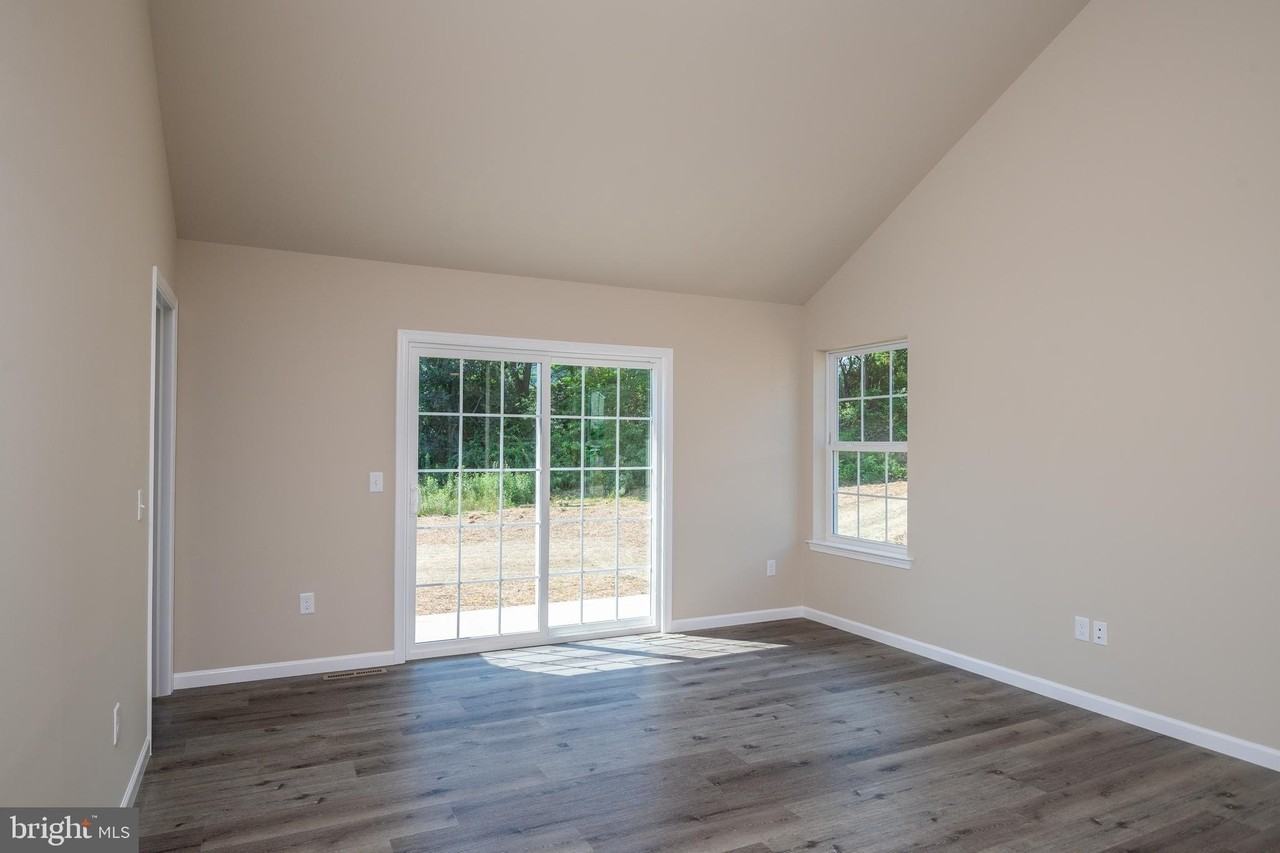 29 Kantner Ln - Photo 4 of 18