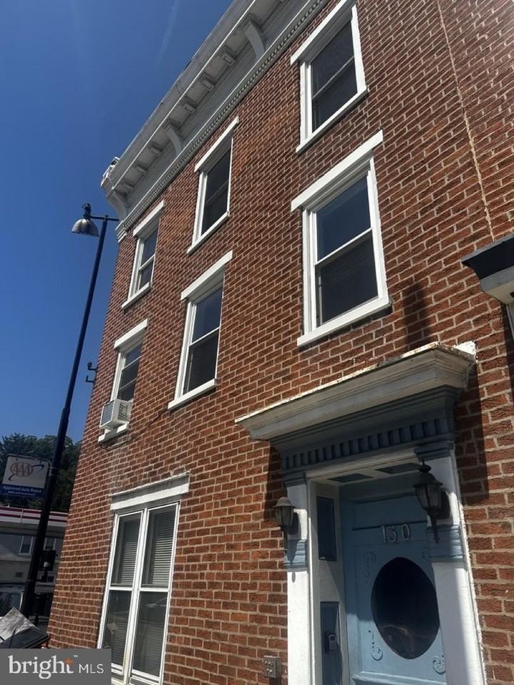 130 W Main St #4 - Photo 2 of 2