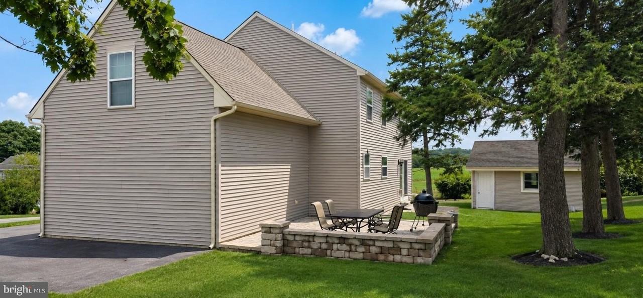 1176 N Strickler Rd - Photo 3 of 16