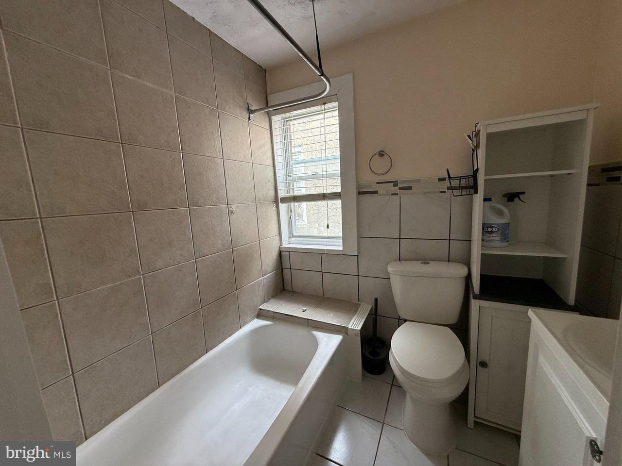 4216 Wyalusing Ave - Photo 2 of 13
