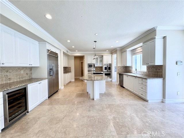 5 Golden Bear Ct - Photo 3 of 8