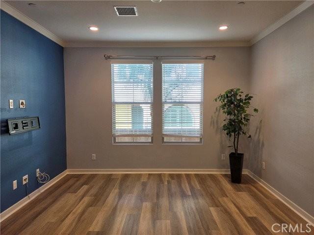 64 Savannah - Photo 6 of 8