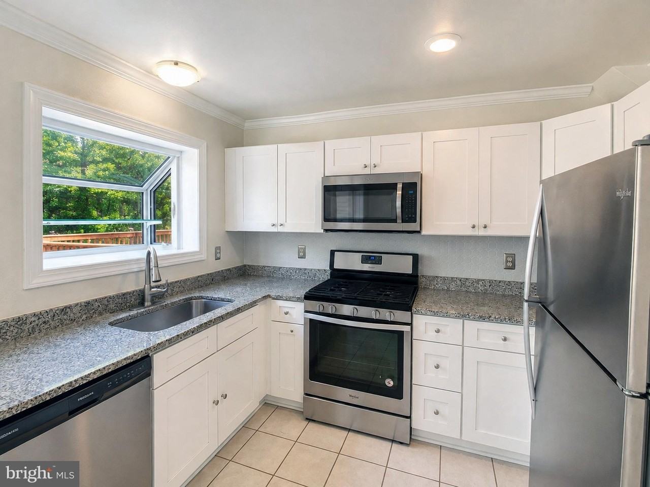 14133 Autumn Cir - Photo 6 of 20