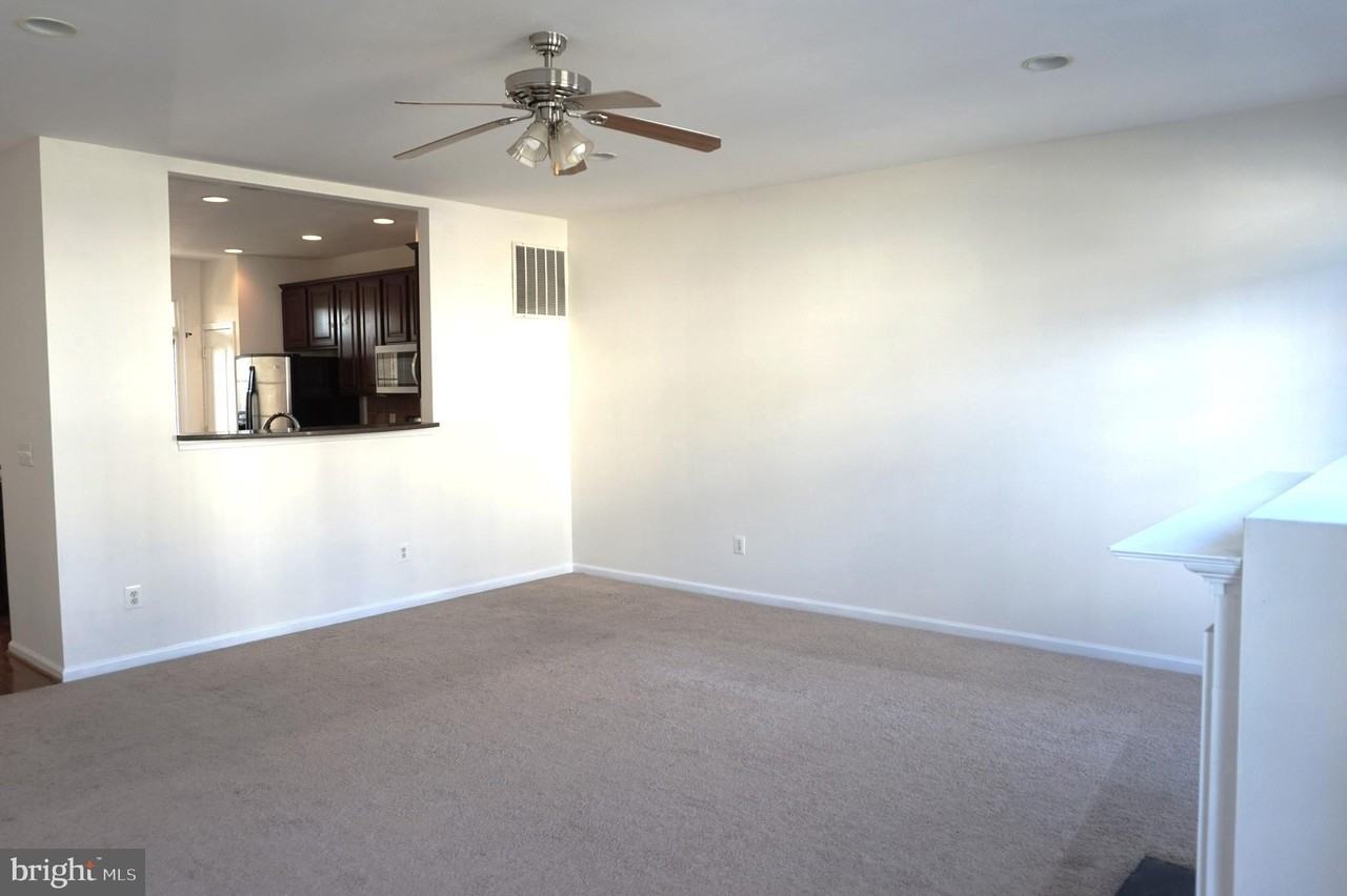 22997 Bulwark Ter - Photo 6 of 27
