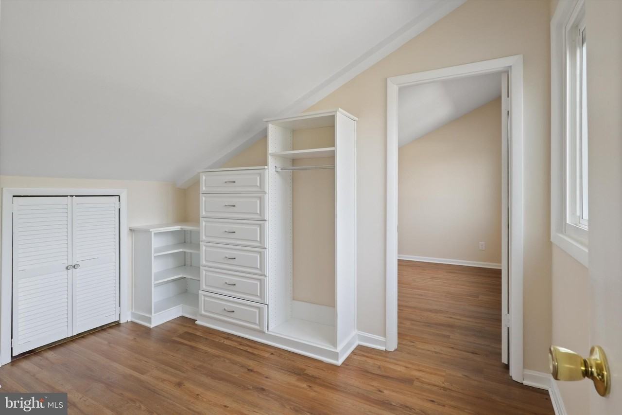 103 Farmington Ln - Photo 5 of 42
