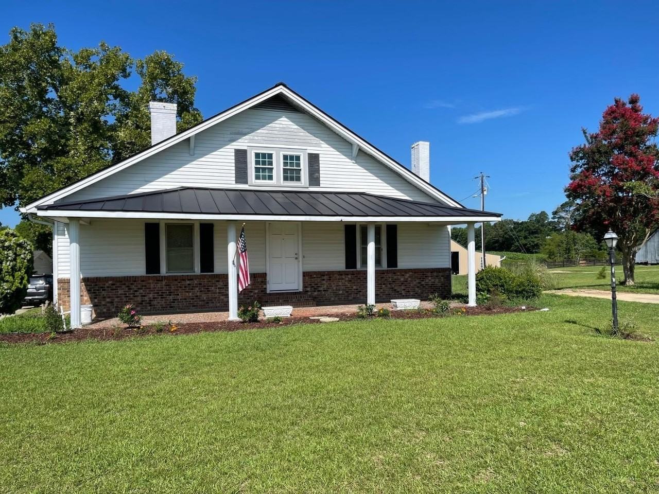 3689 Baileys Xrds Rd - Photo 2 of 24