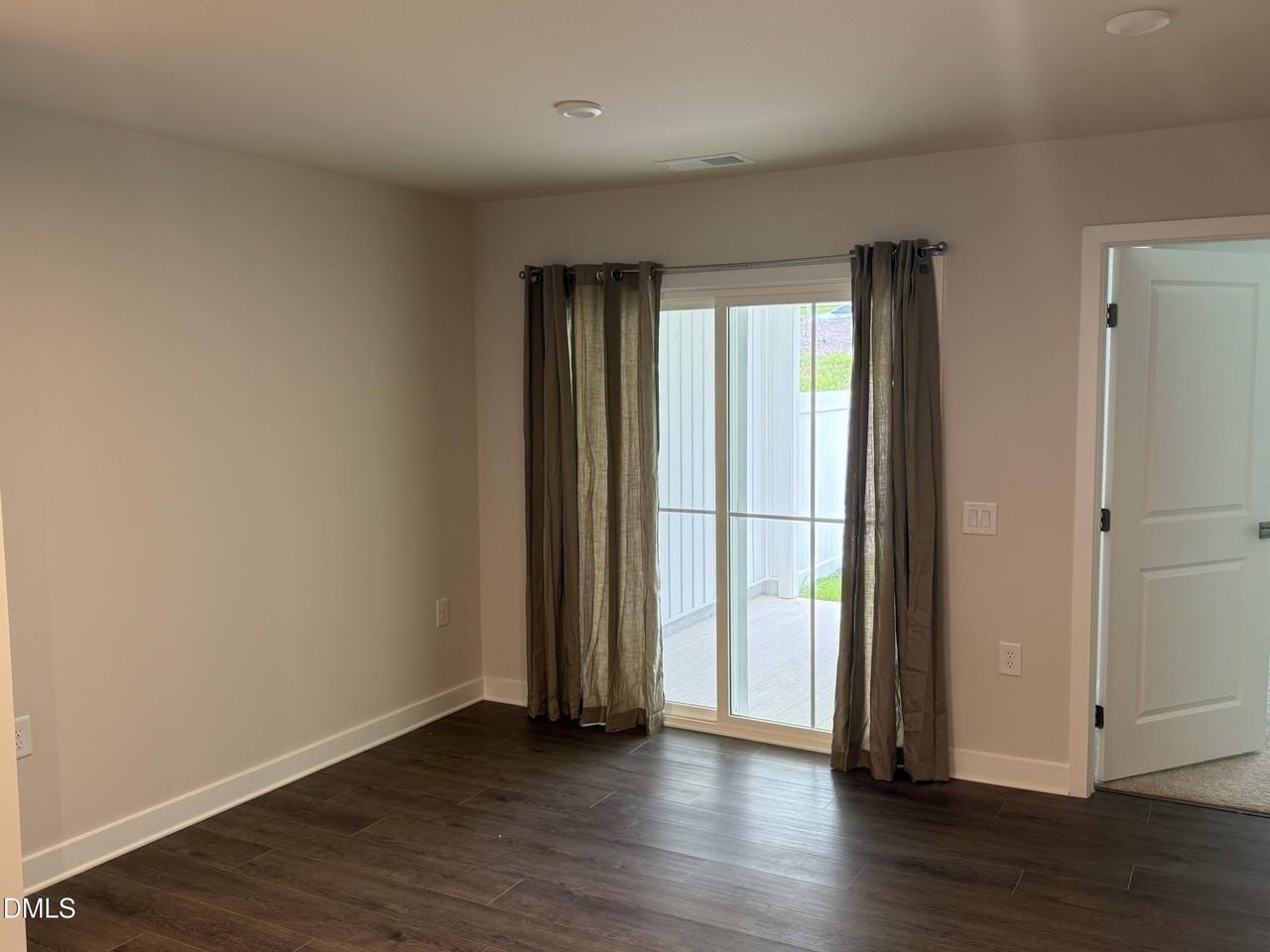 1337 Rollman Farm Rd - Photo 5 of 17