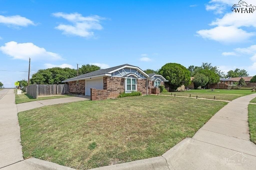 1 Mcnabb Cir - Photo 2 of 40