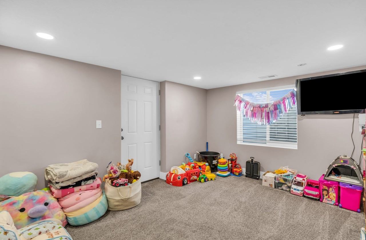3117 S Timeron Dr - Photo 6 of 37