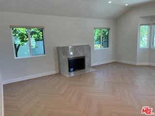 13338 Magnolia Blvd - Photo 3 of 8
