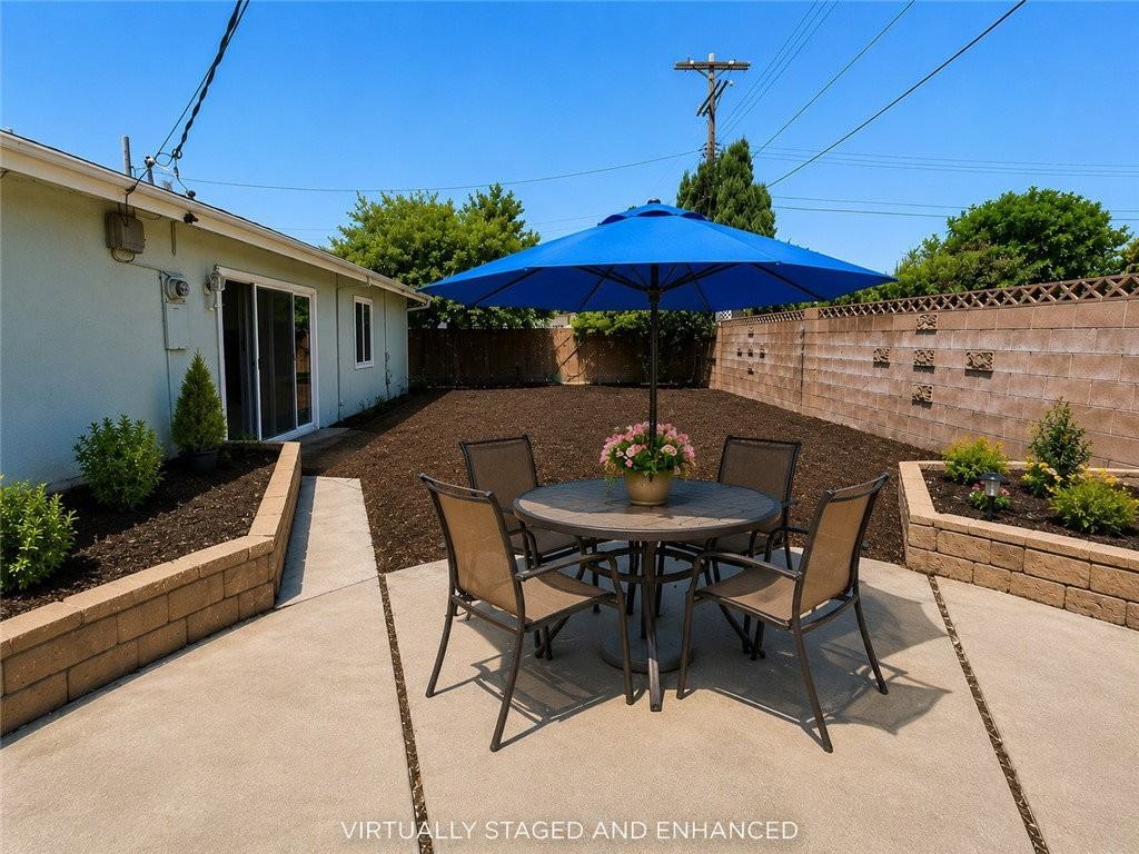 20355 Itasca St - Photo 4 of 8