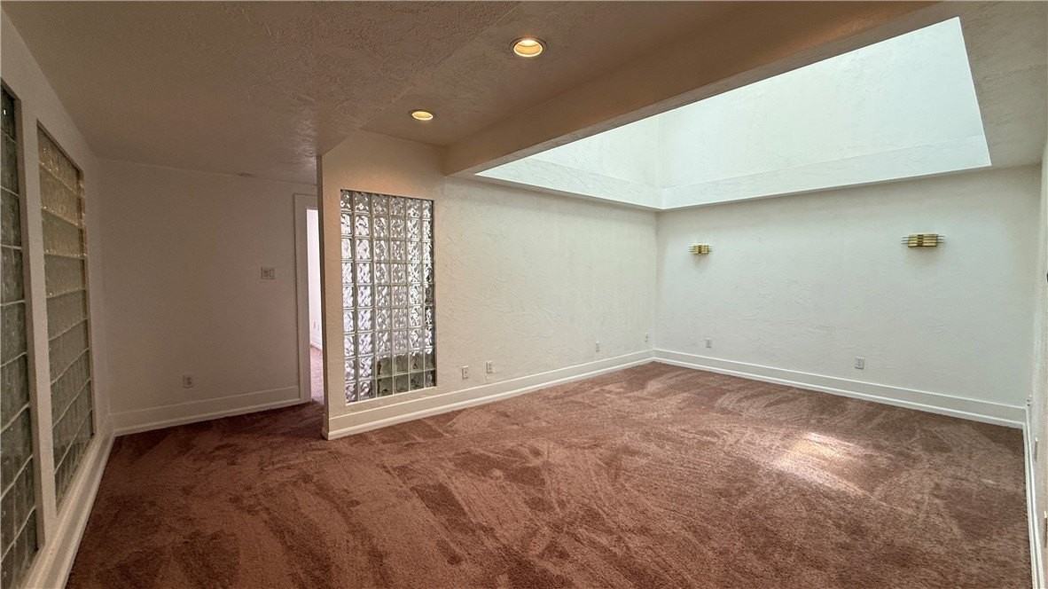329 Castle Shannon Blvd #2ndFL - Photo 6 of 13