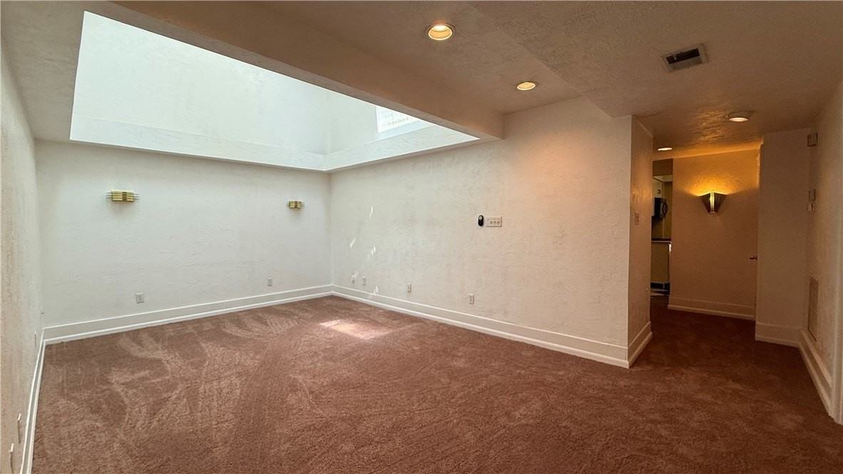 329 Castle Shannon Blvd #2ndFL - Photo 7 of 13