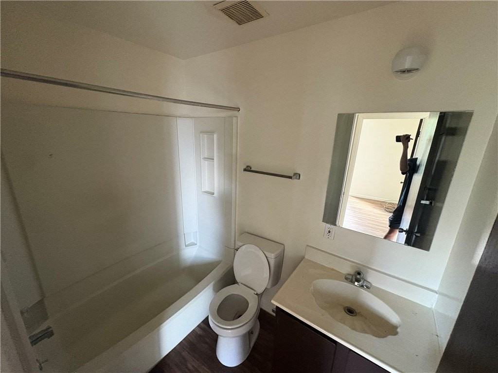 570 Miller Ave #7 - Photo 6 of 9