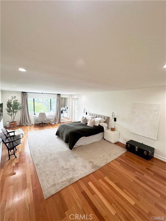 1310 Roxbury Dr #302 - Photo 4 of 8