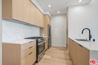3555 Overland Ave #613 - Photo 4 of 8