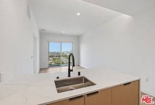 3555 Overland Ave #613 - Photo 7 of 8