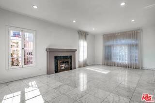 10810 Rochester Ave - Photo 4 of 8