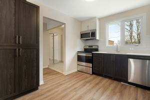 featured image of 2270 2190-2270 Halifax Drive