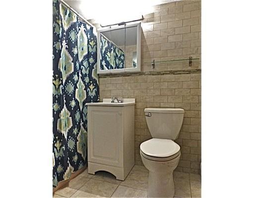 50 Green Hill St #AA - Photo 3 of 7