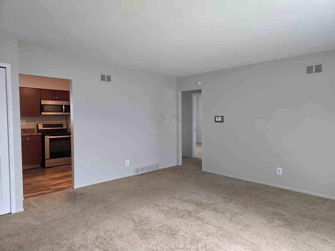 25348 Shiawassee Cir #206 - Photo 2 of 8