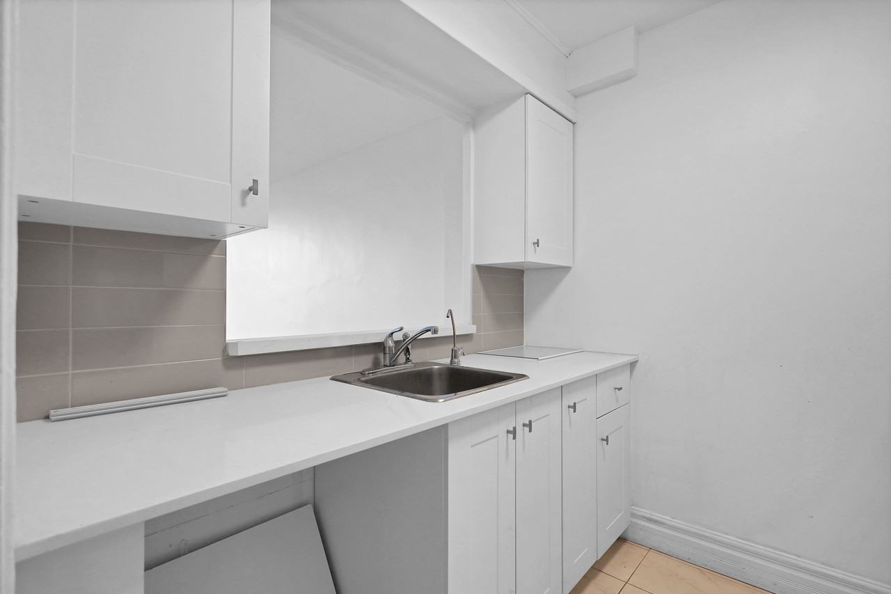 200 Av Kensington — photo 2