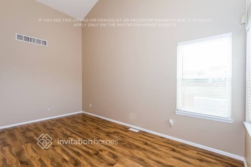 392 Balsa Dr - Photo 6 of 25