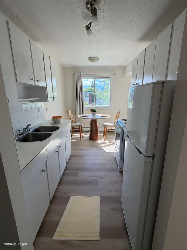 Mainstreet 124th Apartments - Photo 5 of 20