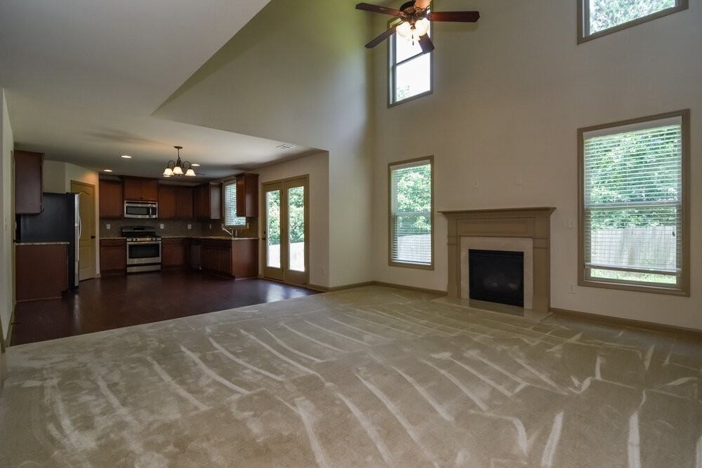 2486 Peach Shoals Cir - Photo 2 of 16