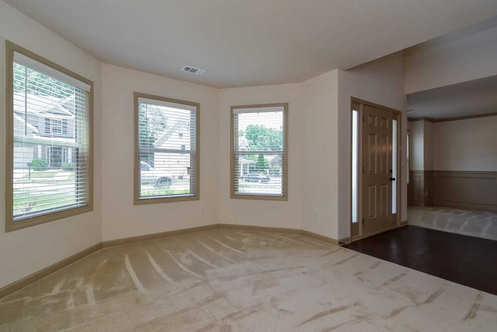 2486 Peach Shoals Cir - Photo 3 of 16