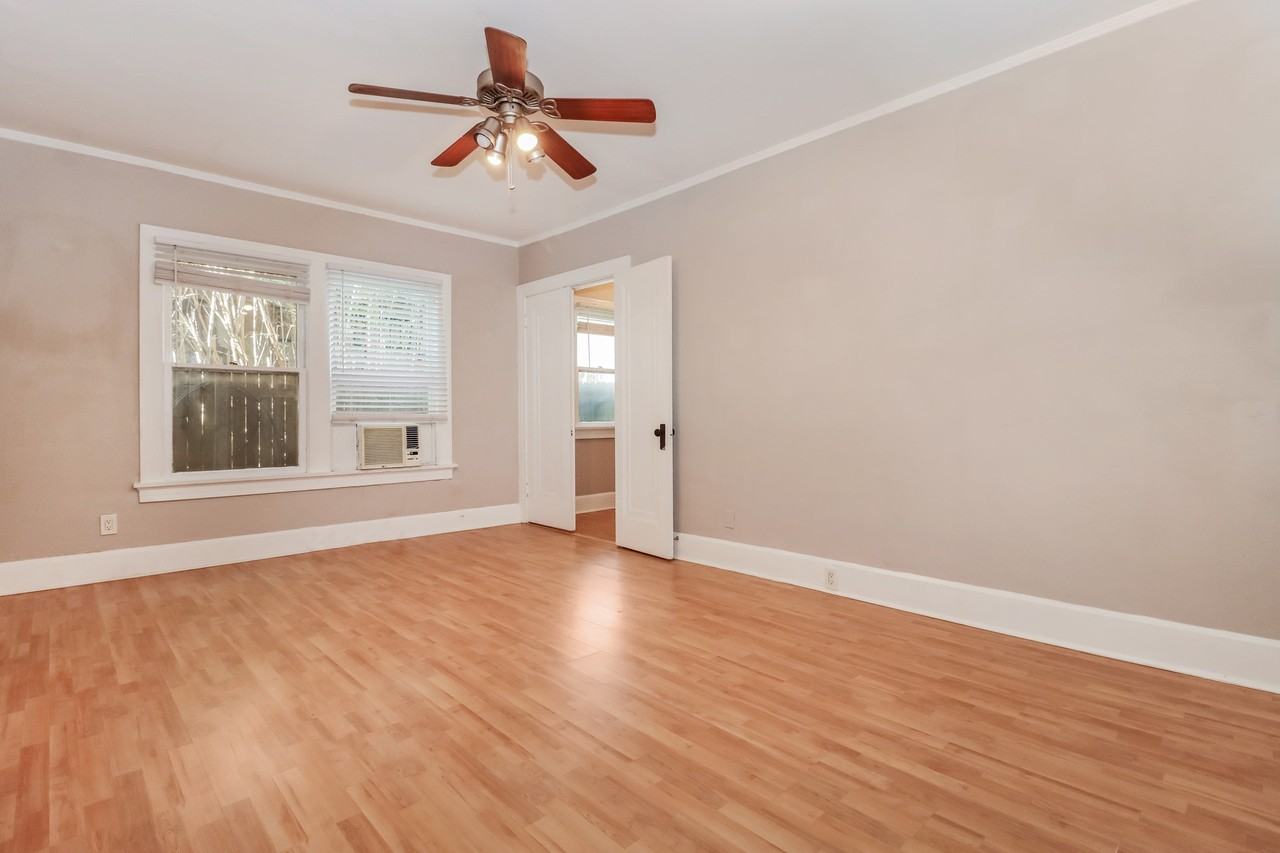 111 6th Ave N #14 - Photo 5 of 21