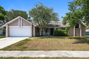 featured image of 1417 Lund Ave