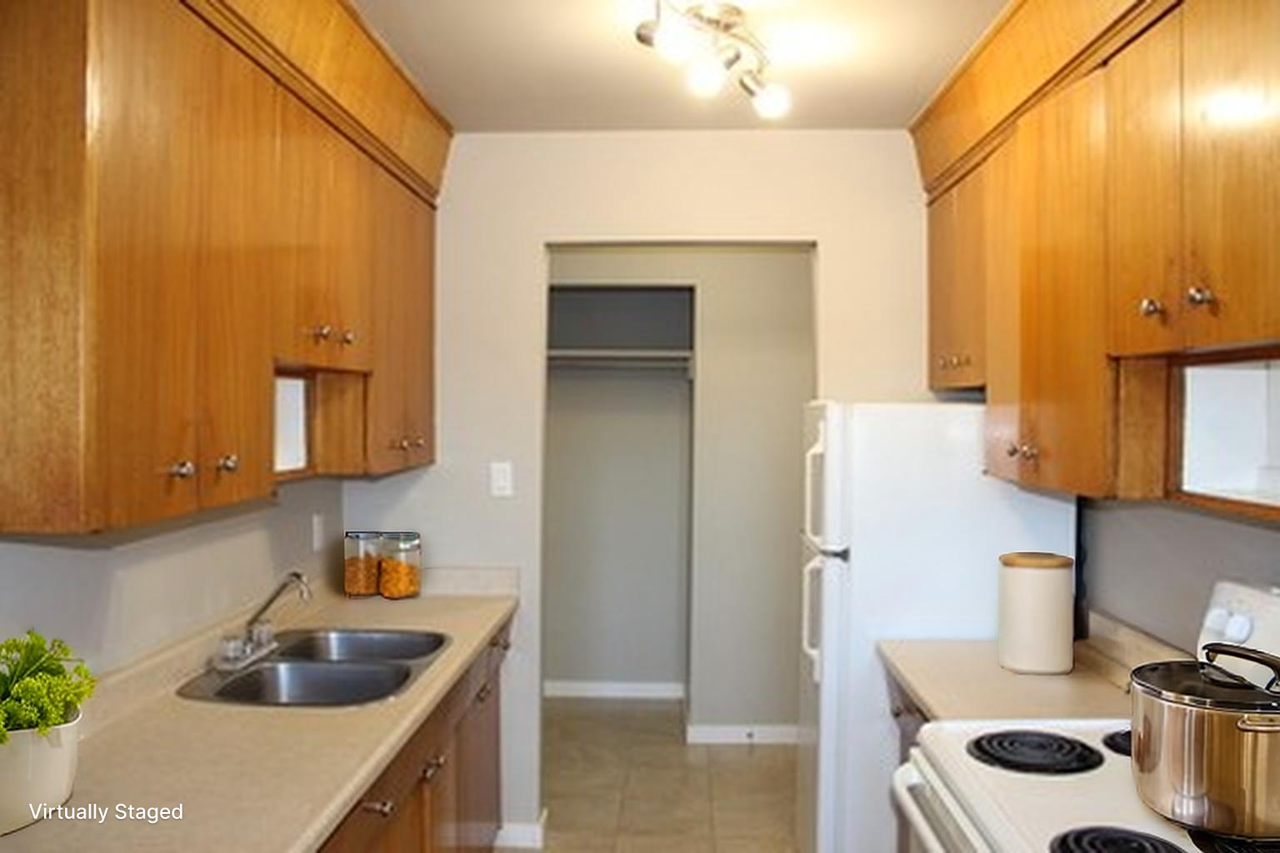 Jazz Manor Apartments - Photo 5 of 18