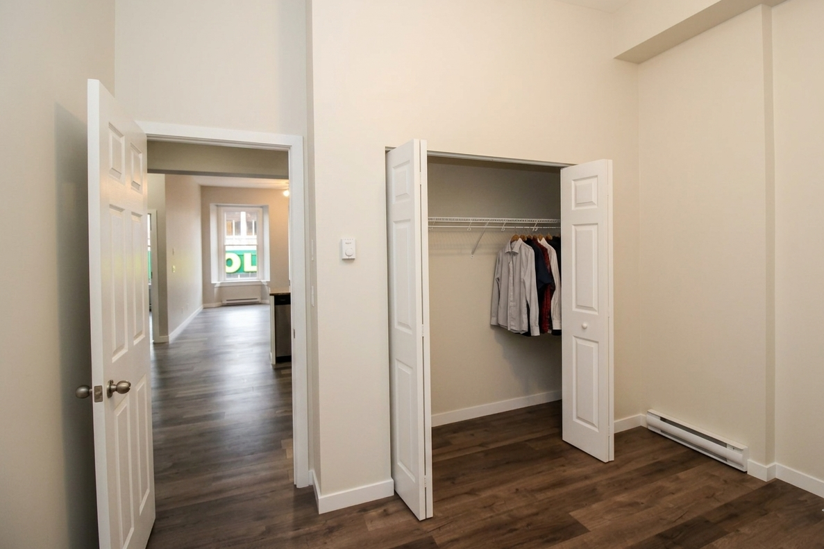 183 Princess Street - Photo 7 of 34