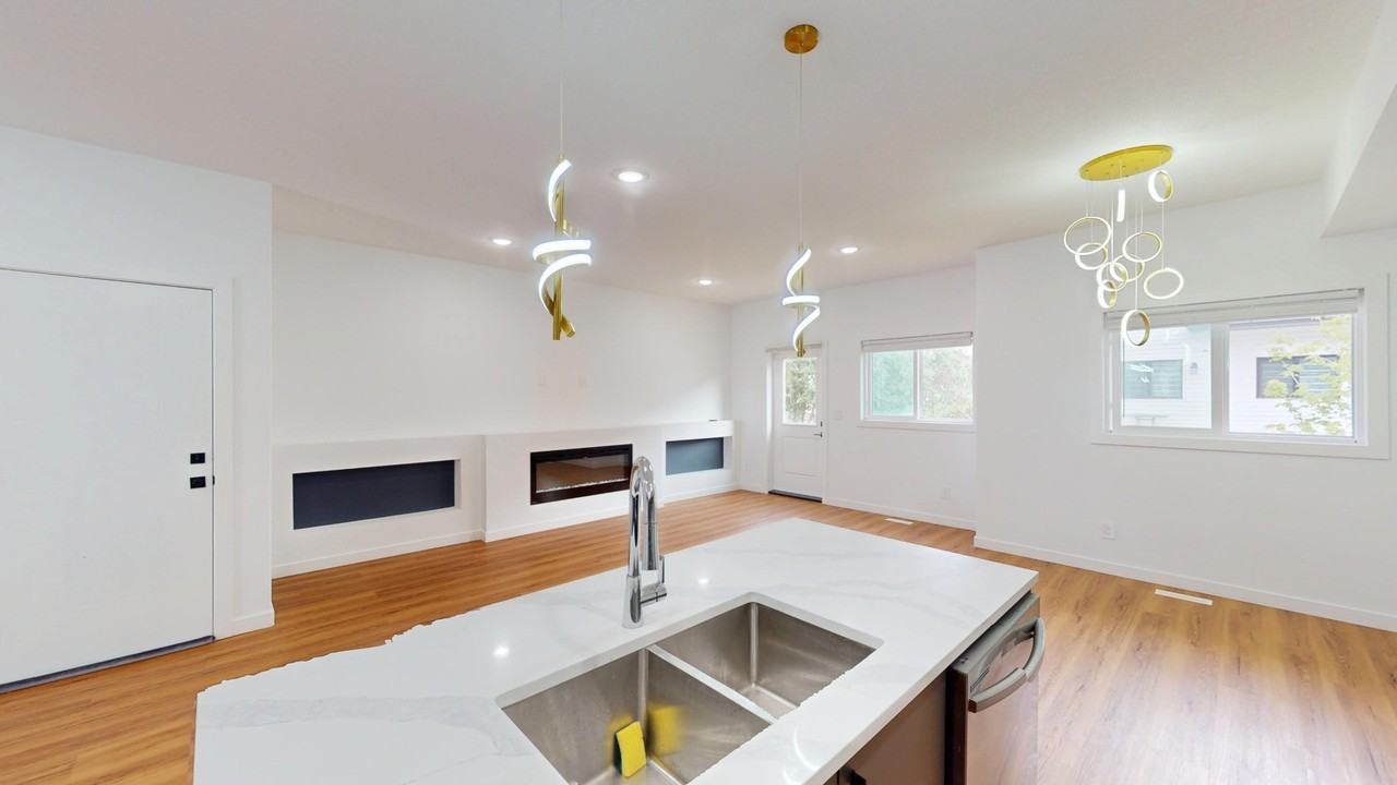 130 Hawks Ridge Blvd Nw Bsmt 15 - Photo 2 of 15