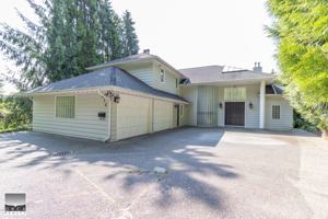 featured image of 816 Anderson Cres