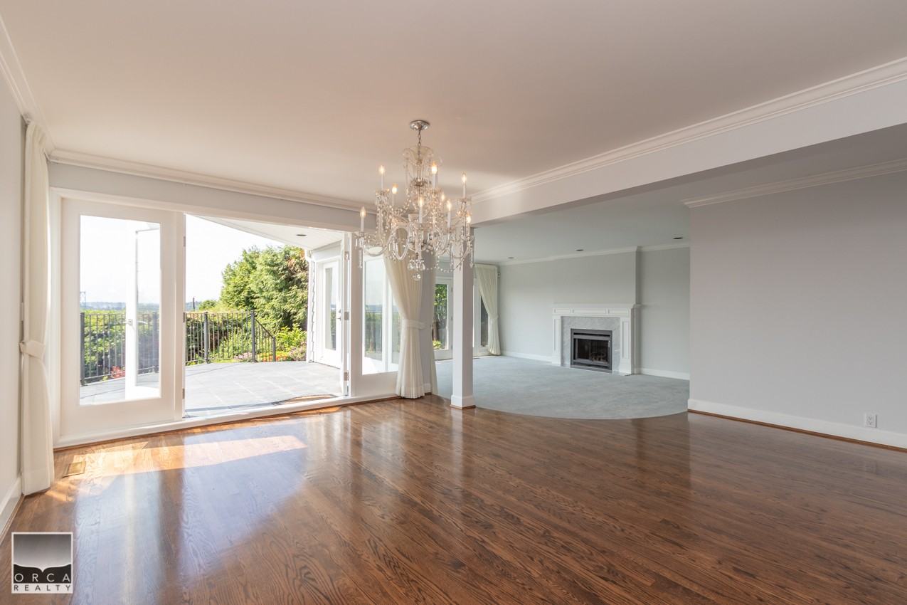 816 Anderson Crescent - Photo 6 of 36