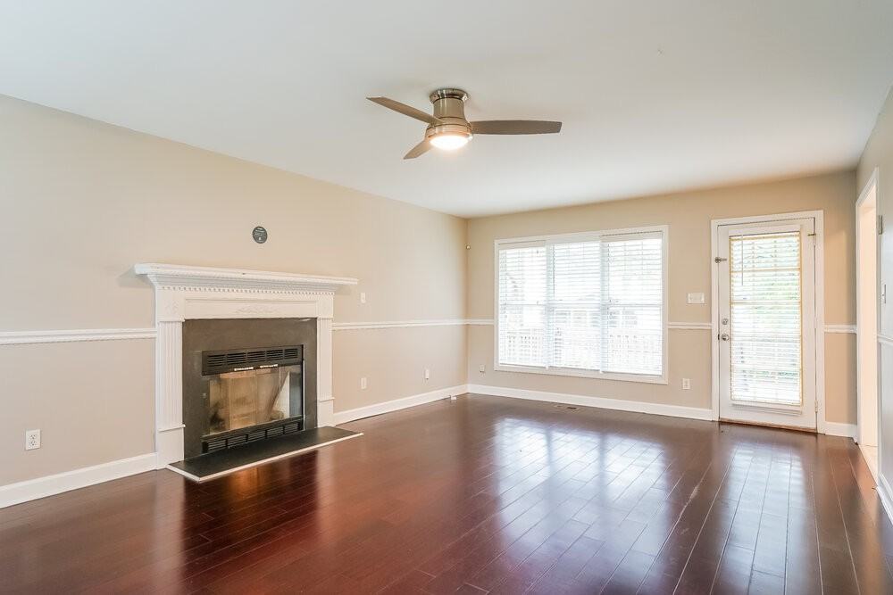 4208 Knightsbridge Way - Photo 5 of 18
