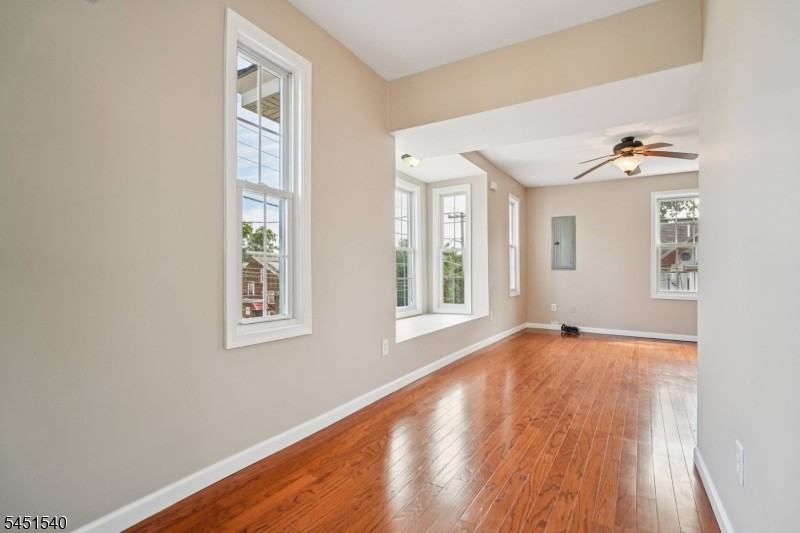 141 Walnut St ##2 - Photo 7 of 29