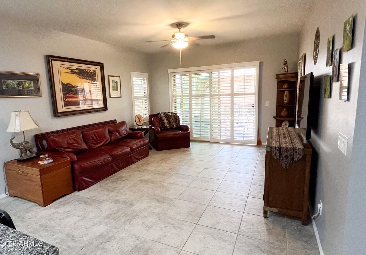 25935 W Potter Dr - Photo 3 of 18