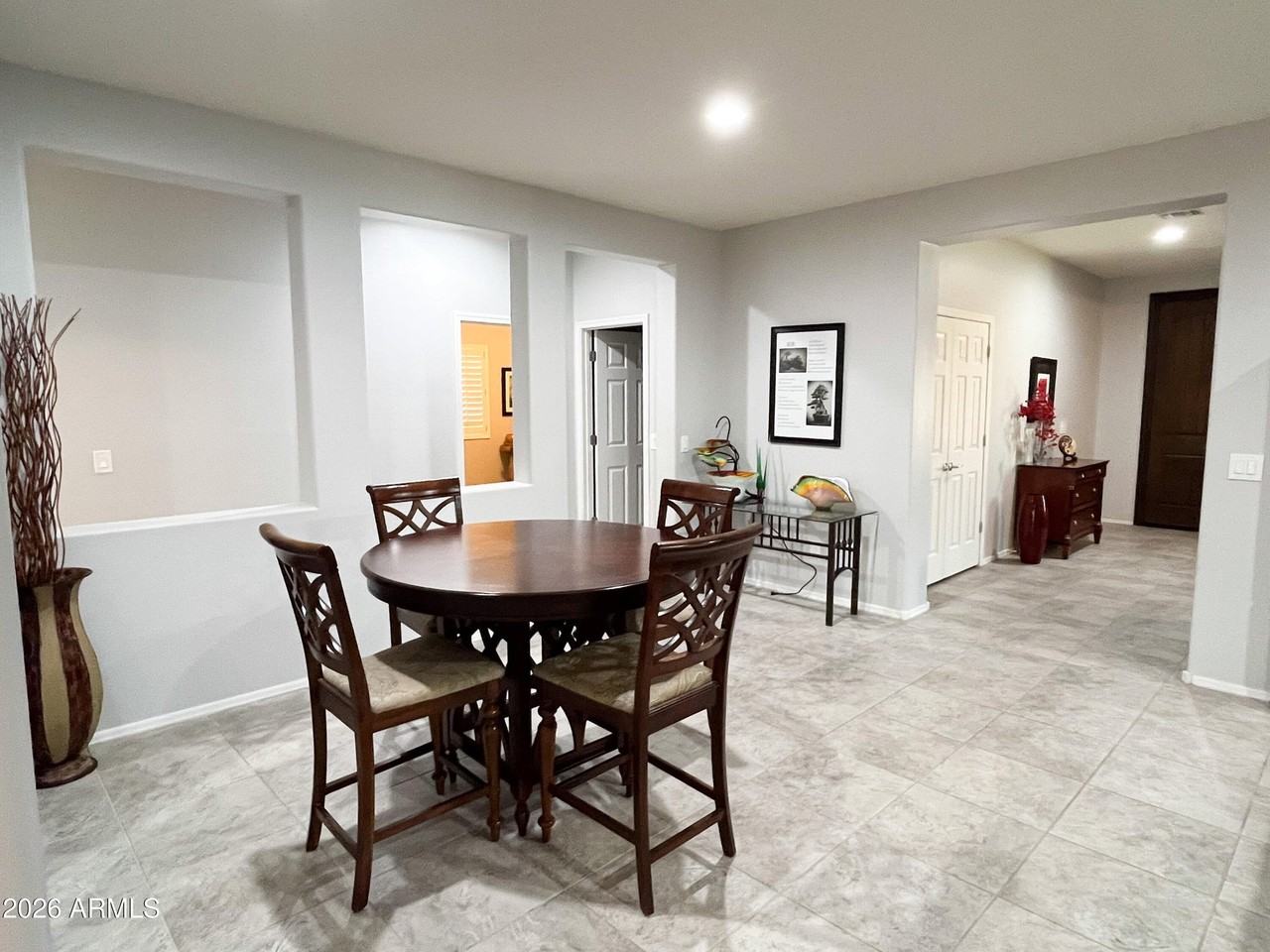 25935 W Potter Dr - Photo 5 of 18
