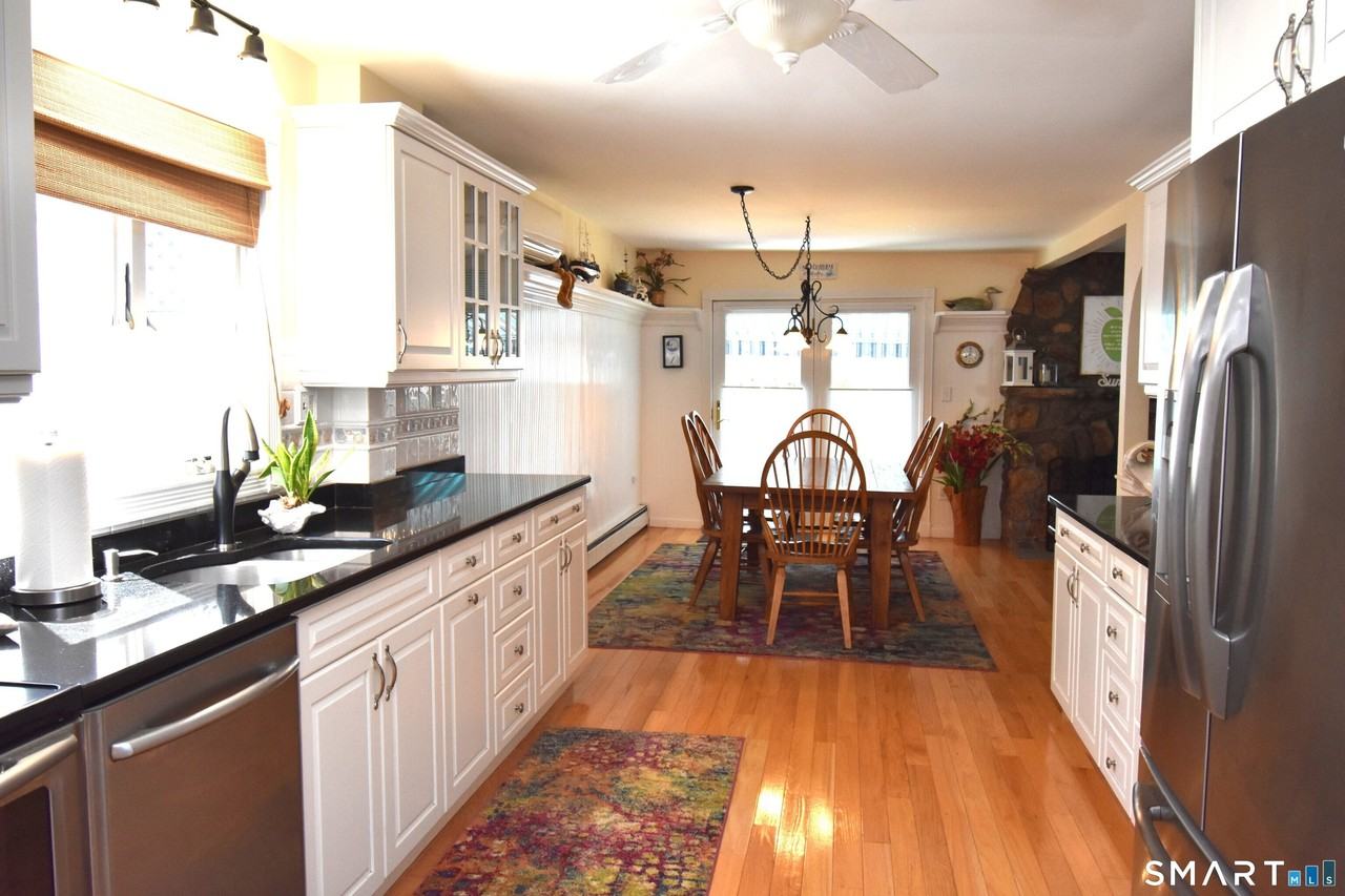 18 Mohican Trl - Photo 5 of 39