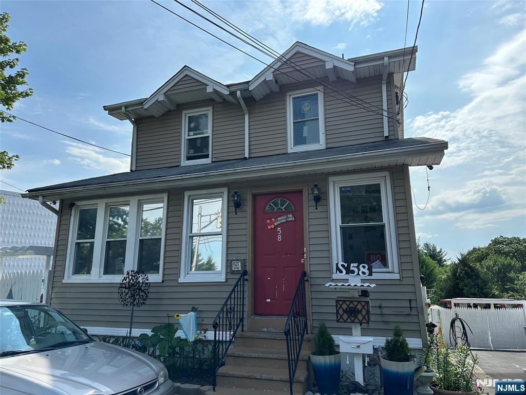 58 S Farview Ave - Photo 2 of 9