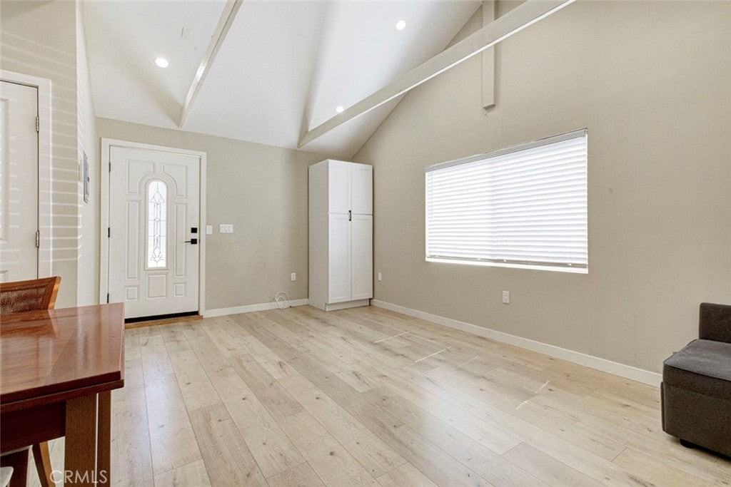 6600 Charlesworth Ave - Photo 6 of 11