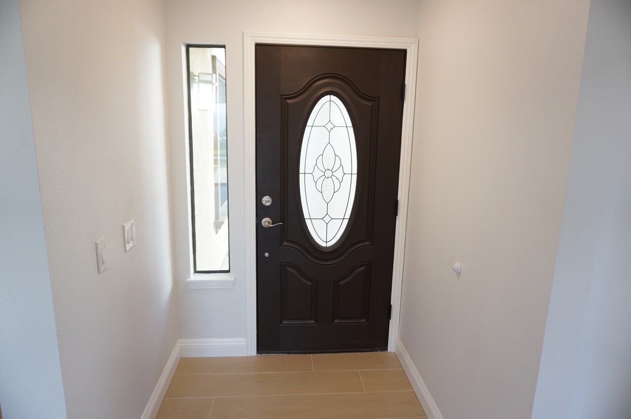 12036 Shadow Ridge Way - Photo 7 of 50