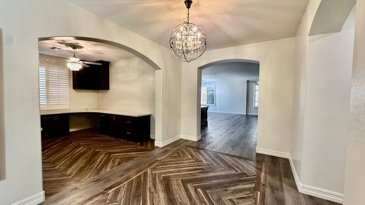 1777 W Ocotillo Rd - Photo 2 of 49
