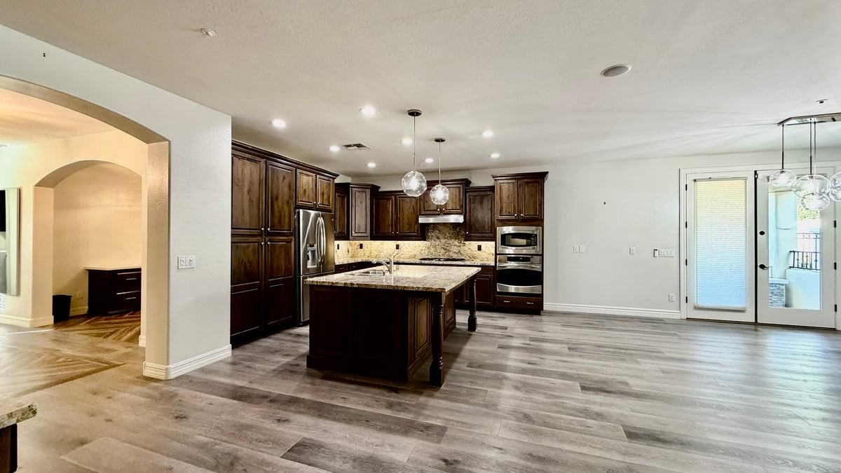 1777 W Ocotillo Rd - Photo 5 of 49